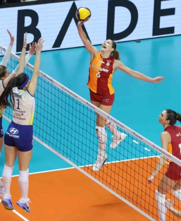 galatasaray-daikin-cev-kupasinda-8li-finaller-turuna-yukseldi-L4OLFCUN.jpg