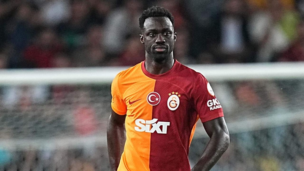galatasaray davinson sanchez depophotos 2165354