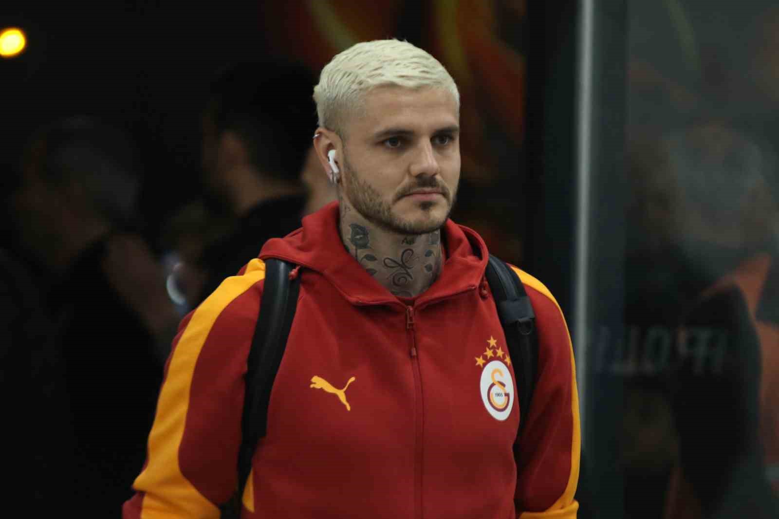galatasaray eryaman stadina geldi 0 ZcNr9BnW