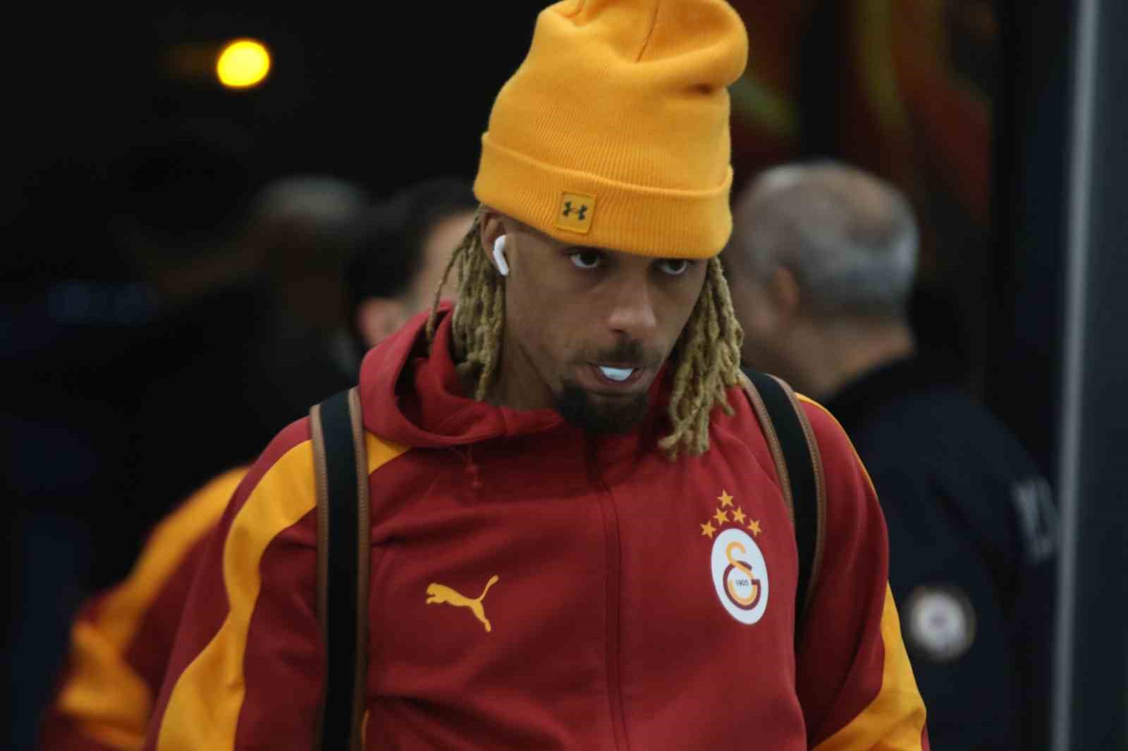 galatasaray eryaman stadina geldi 3 XSXFsqpQ