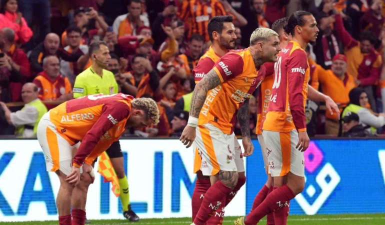galatasaray-evindeki-yenilmezligini-surdurdu-wjd3abxR.jpg