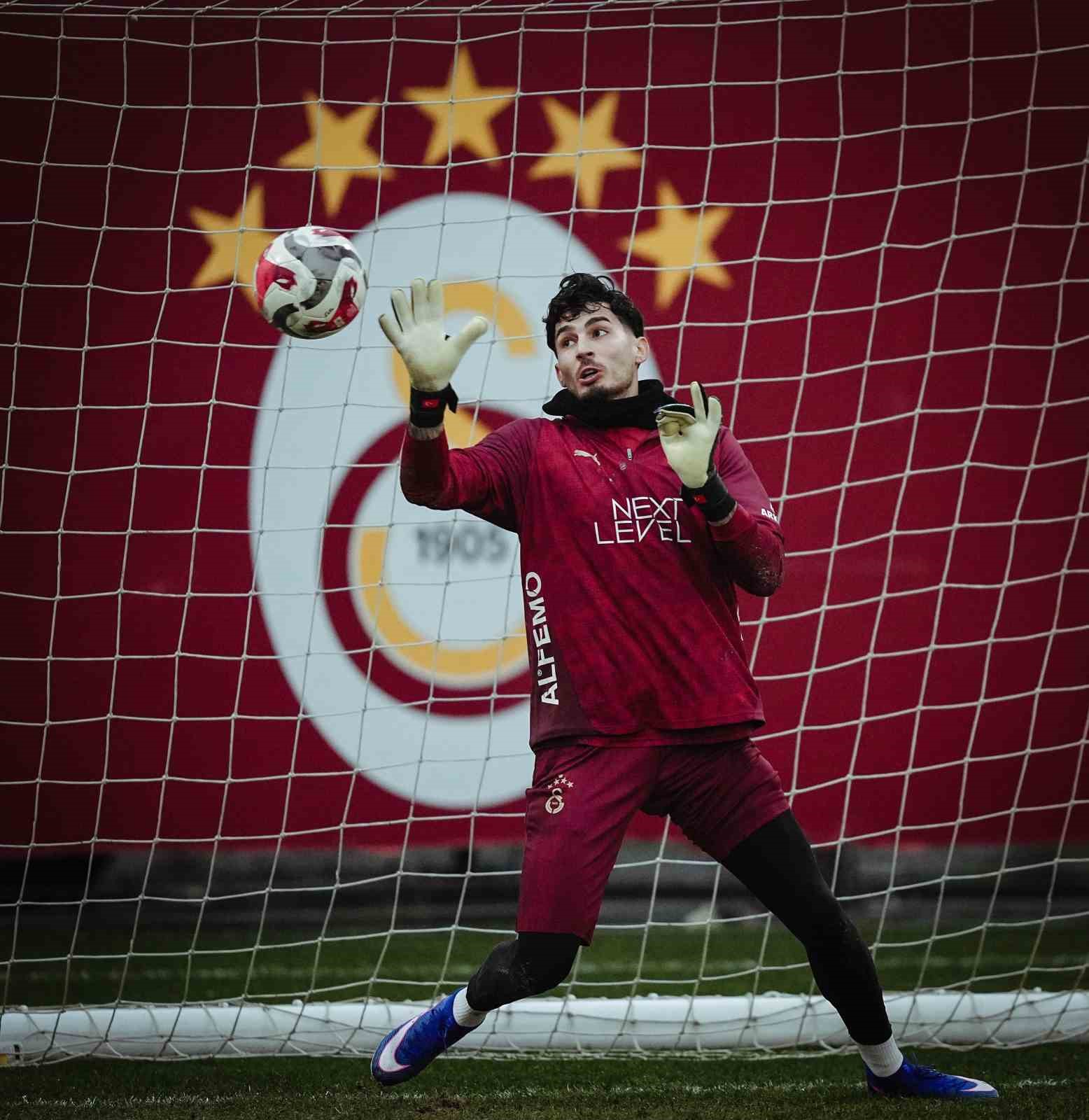 galatasaray fatih karagumruk maci hazirliklarini tamamladi 2 s1c9alqK