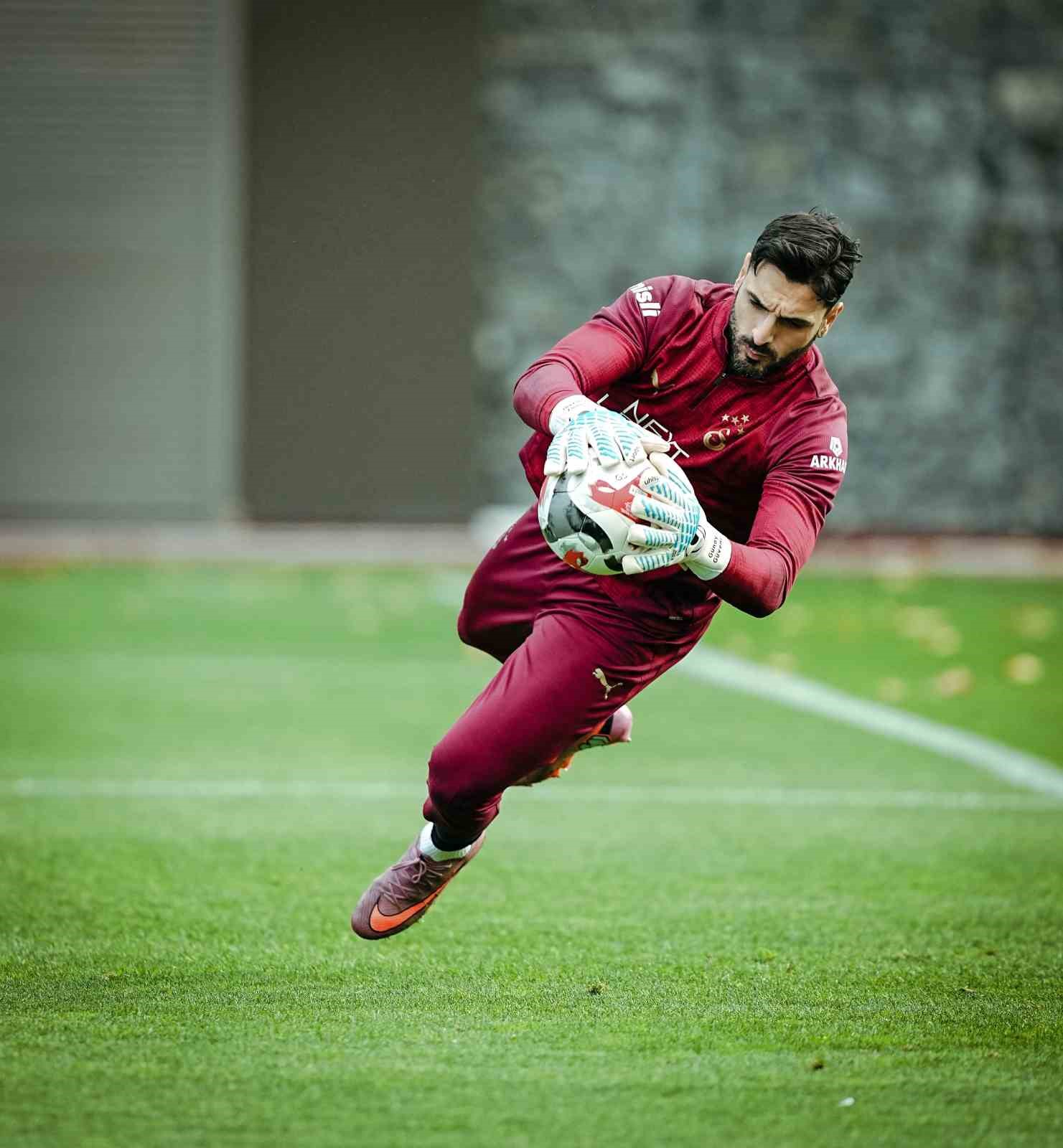 galatasaray fenerbahce derbisi hazirliklarina basladi 2 AJje6pK5