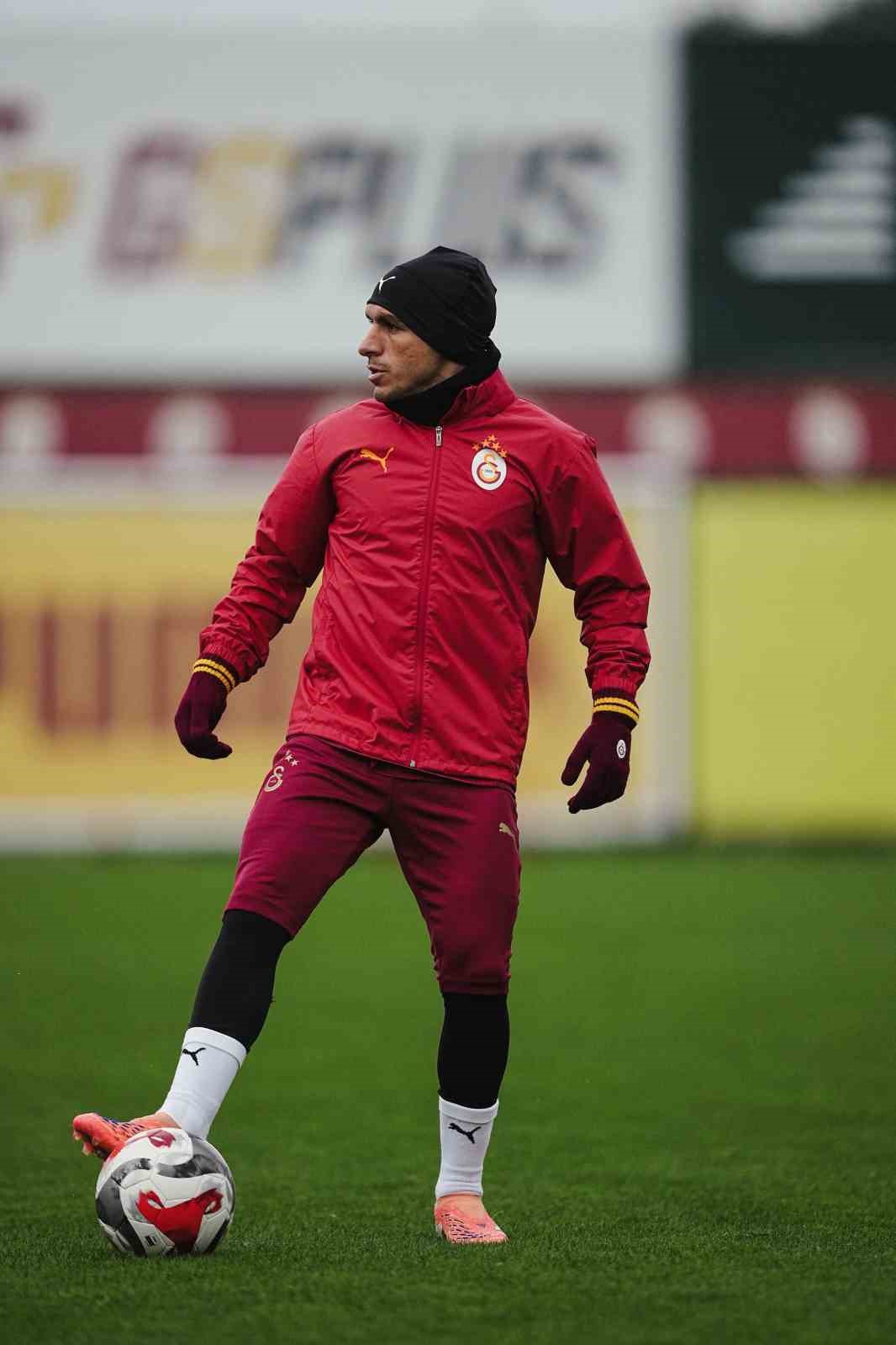 galatasaray fenerbahce derbisi hazirliklarina devam etti 4 IcXdZk4f