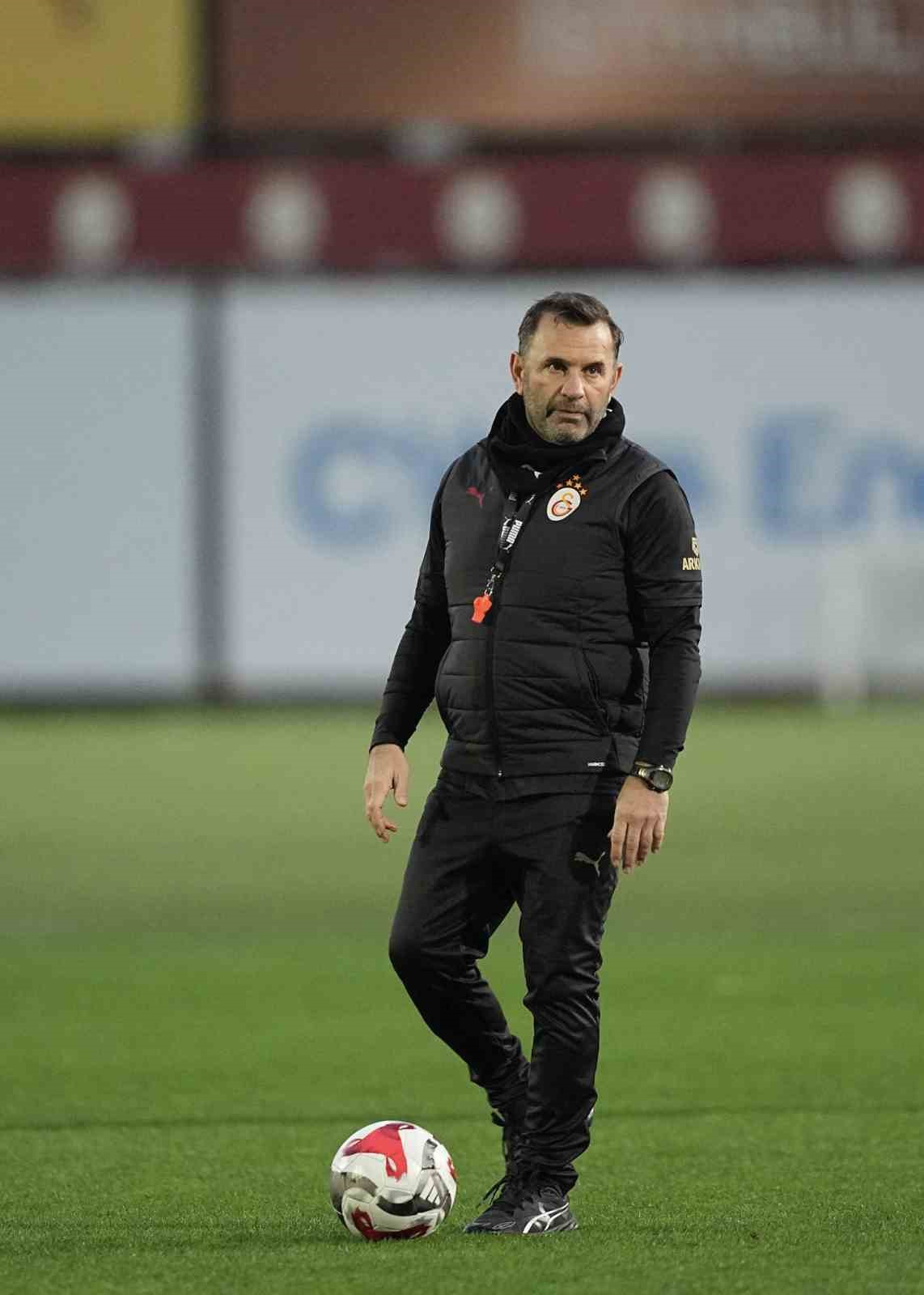 galatasaray fenerbahce maci hazirliklarina basladi 0 MGNYbnls