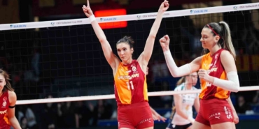 galatasaray-futbol-ve-basketboldan-sonra-voleybolda-da-avrupada-kupa-kazandi-aVxKDa69.jpg