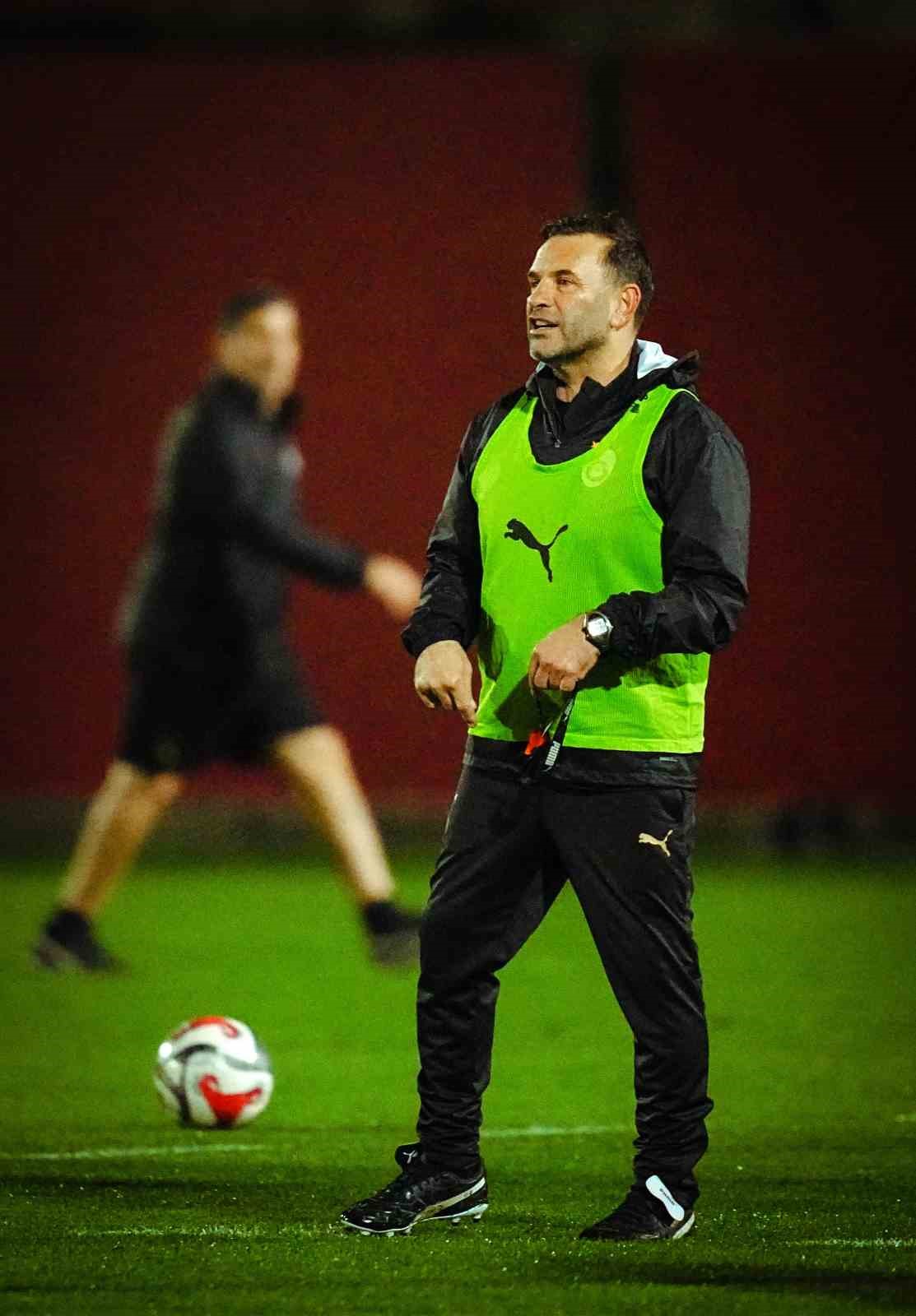 galatasaray genclerbirligi maci hazirliklarina basladi 2 q6nF1KR2