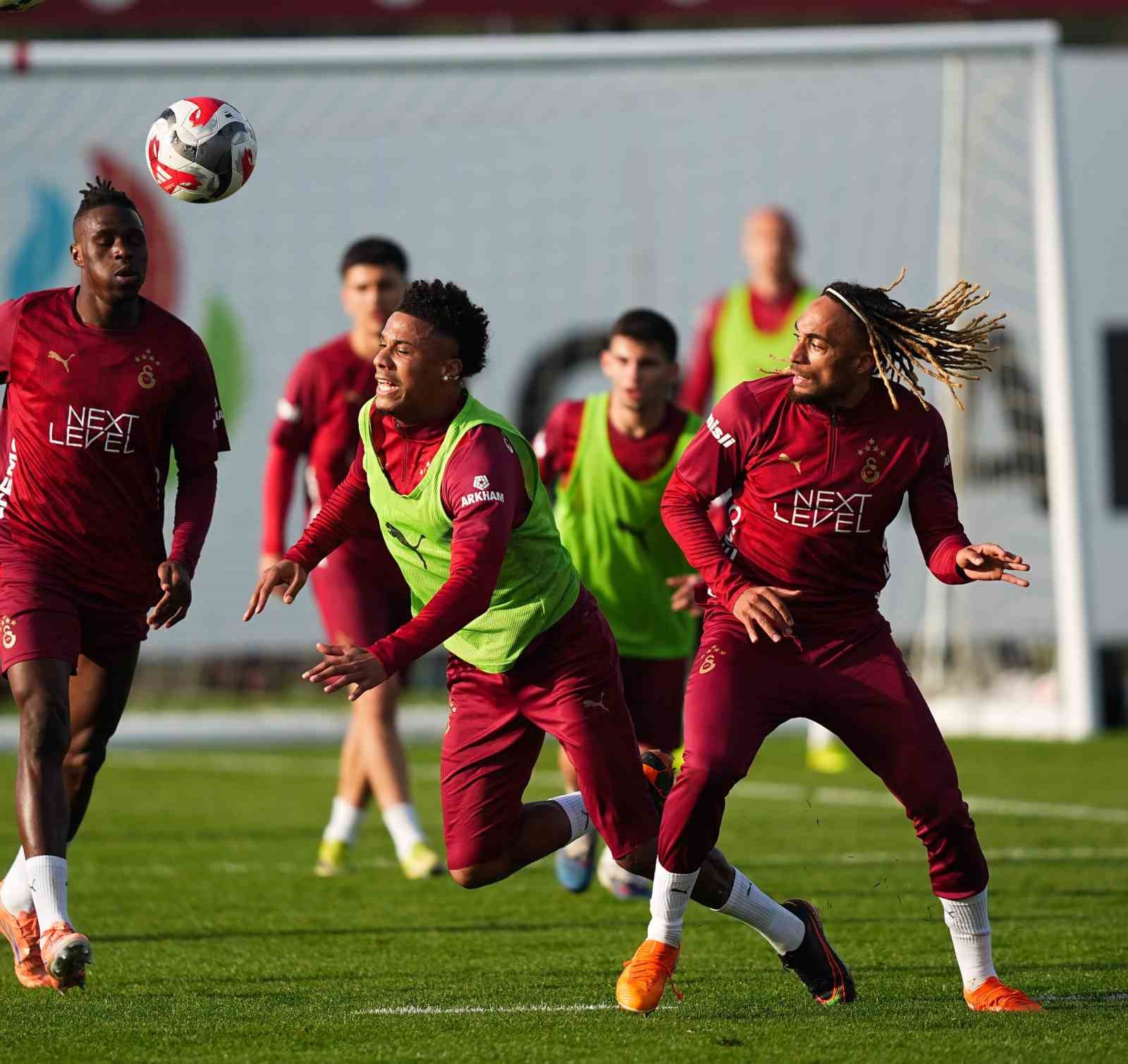 galatasaray genclerbirligi maci hazirliklarini surdurdu 0 SRvRuhZ5