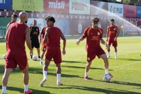 Sivasspor günü çift idmanla tamamladı 1 thumbnail