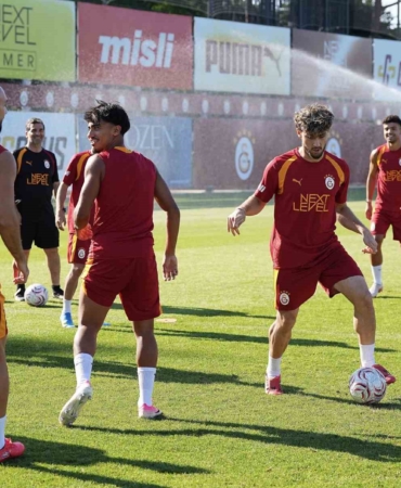 galatasaray-hazirliklarini-surdurdu-MBbrE2gi.jpg