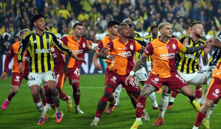 galatasaray-ile-fenerbahce-406-randevuda-KTqlPrVL.jpg