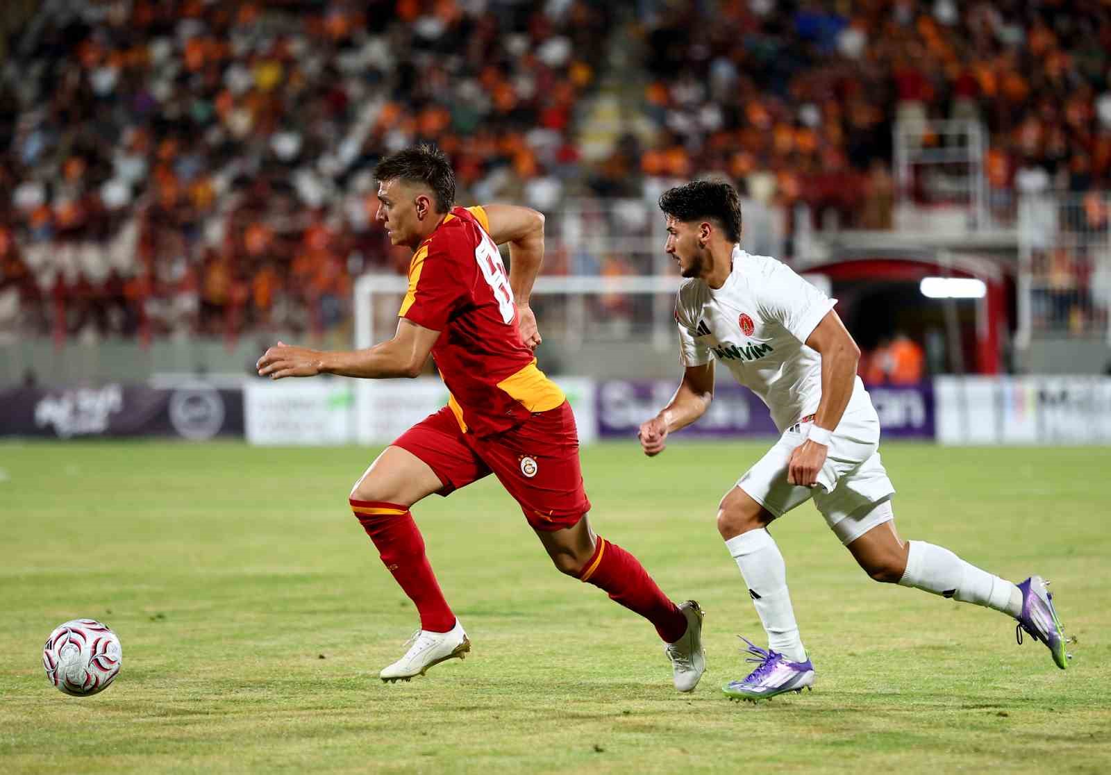 Galatasaray ilk hazırlık maçını farklı kazandı 39 galatasaray ilk hazirlik macini farkli kazandi 35 7fsvEAmQ