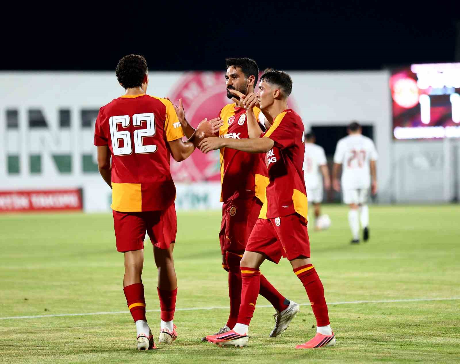 Galatasaray ilk hazırlık maçını farklı kazandı 75 galatasaray ilk hazirlik macini farkli kazandi 71 NSCfewfi