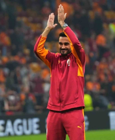 galatasaray-ilkay-gundoganin-sag-arka-adalesinde-orta-duzeyde-strain-tespit-edildi-Jd2DzgNH.jpg