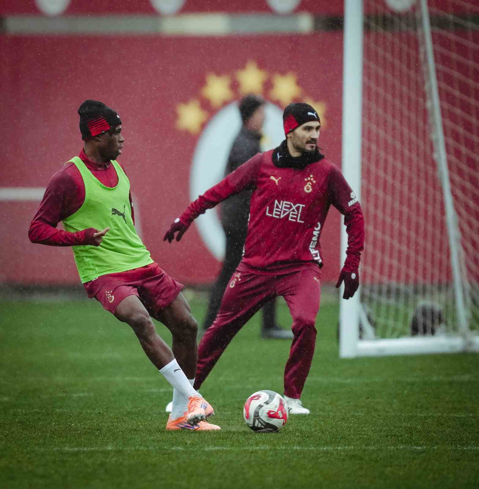 galatasaray istanbulspor macinin hazirliklarina basladi 3