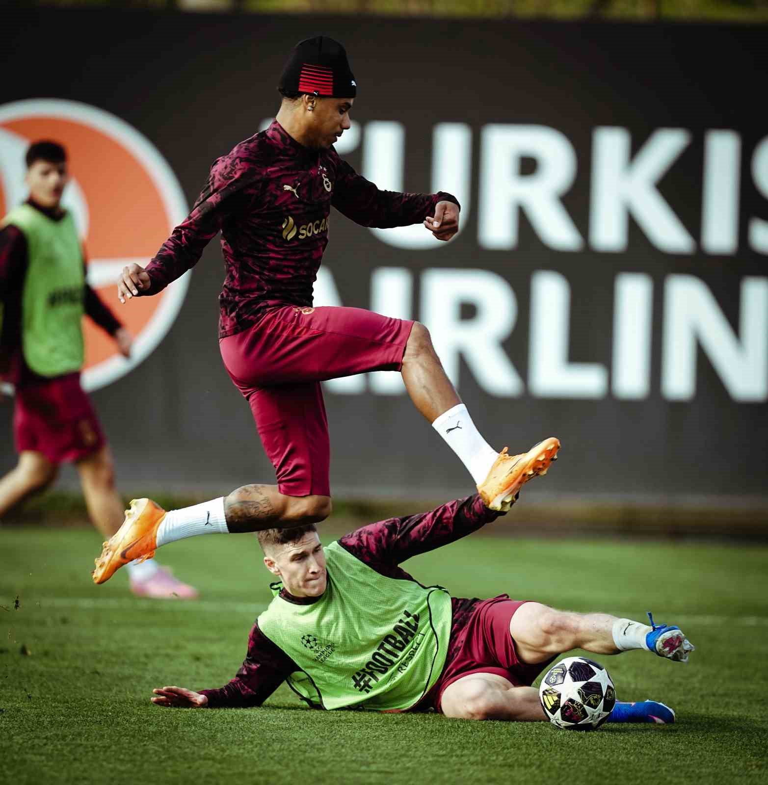 galatasaray juventus maci hazirliklarina basladi 2 DvzTRz8O