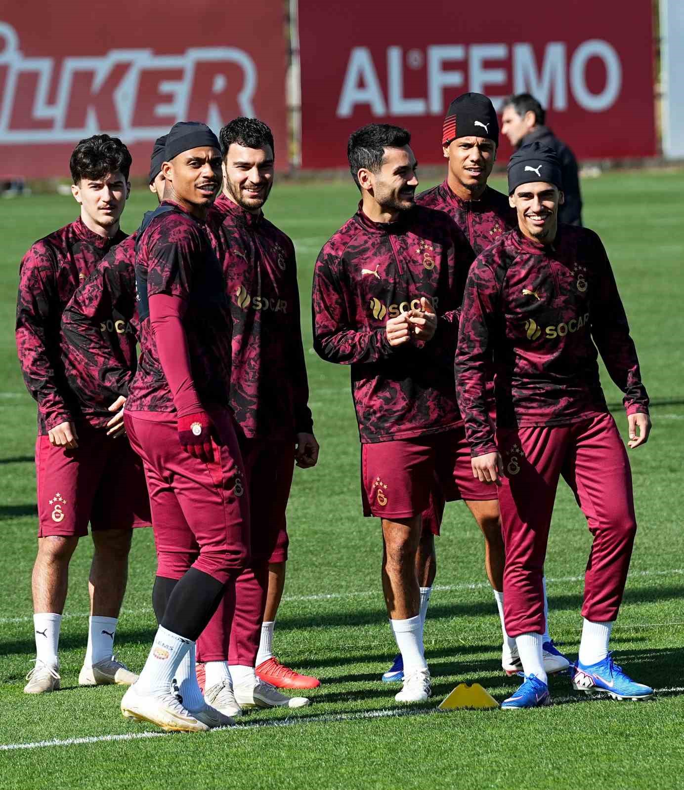 galatasaray juventus maci hazirliklarini tamamladi 14 GlW3EM62