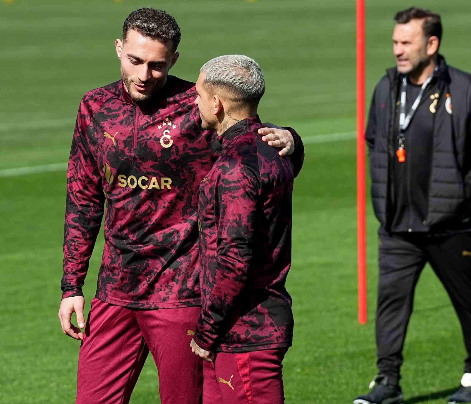 galatasaray juventus maci hazirliklarini tamamladi 4