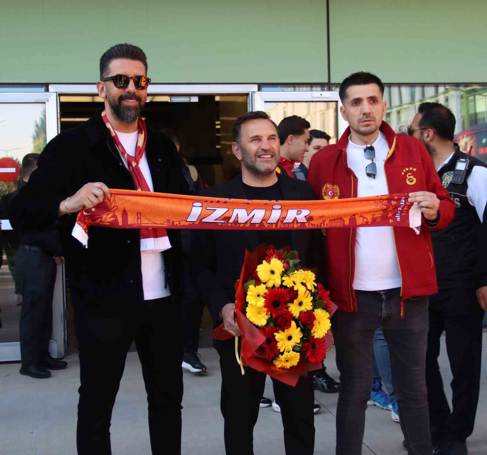 galatasaray kafilesi izmirde 7 IQwkY8qz