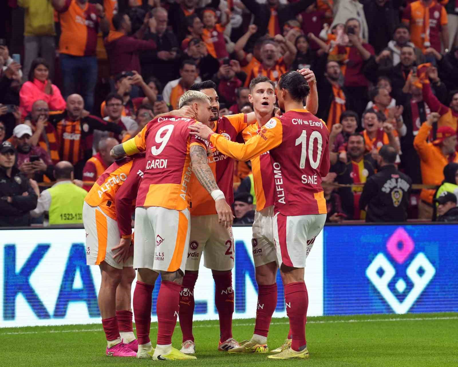 galatasaray ligde 2 mac sonra kazandi 0 a47LEZlI