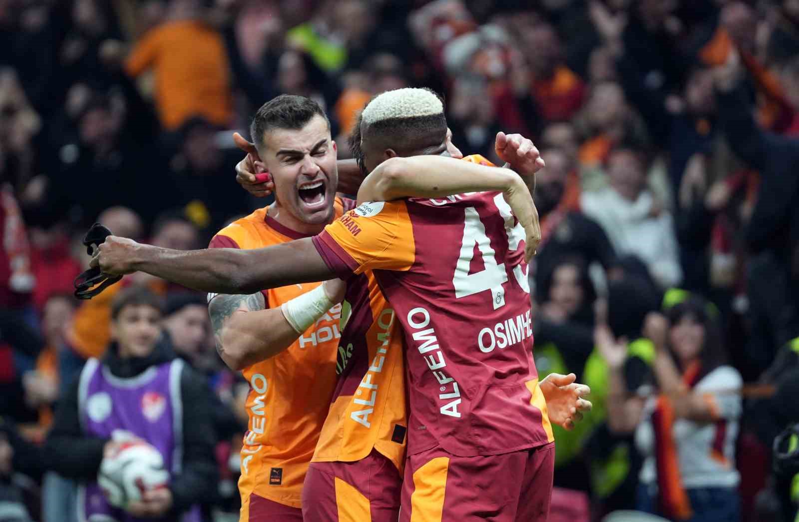 galatasaray ligde evindeki yenilmezligini 26 maca cikardi 0