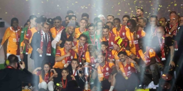 galatasaray-ligi-77-puanla-sampiyon-olarak-tamamladi-4qKmqxu6.jpg