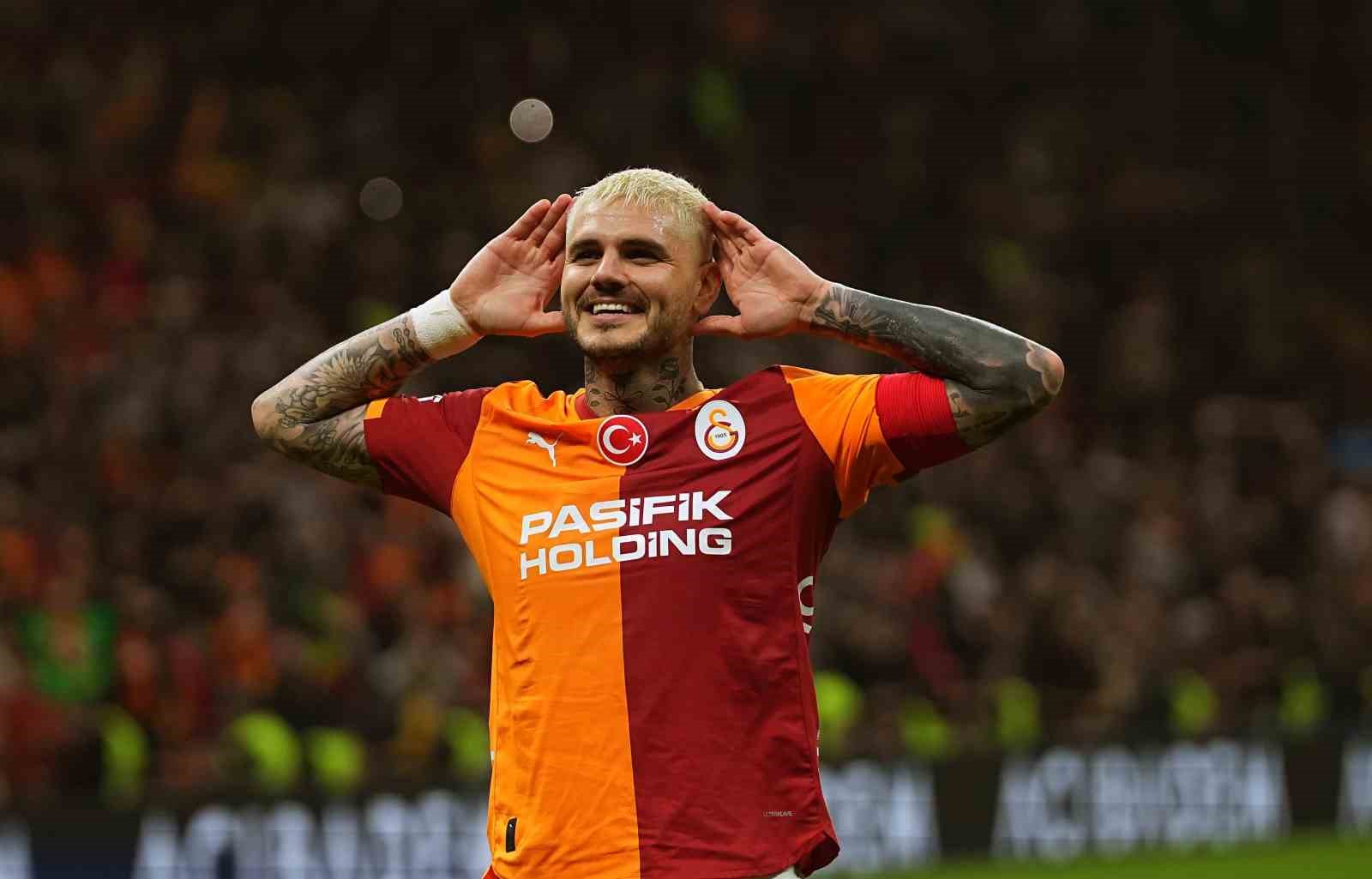galatasaray ligin ilk yarisini lider tamamladi 2 rFd929tz
