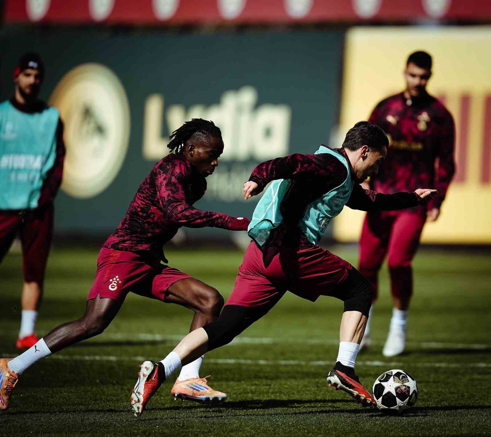 galatasaray liverpool maci hazirliklarina basladi 2 q8dqEFKW