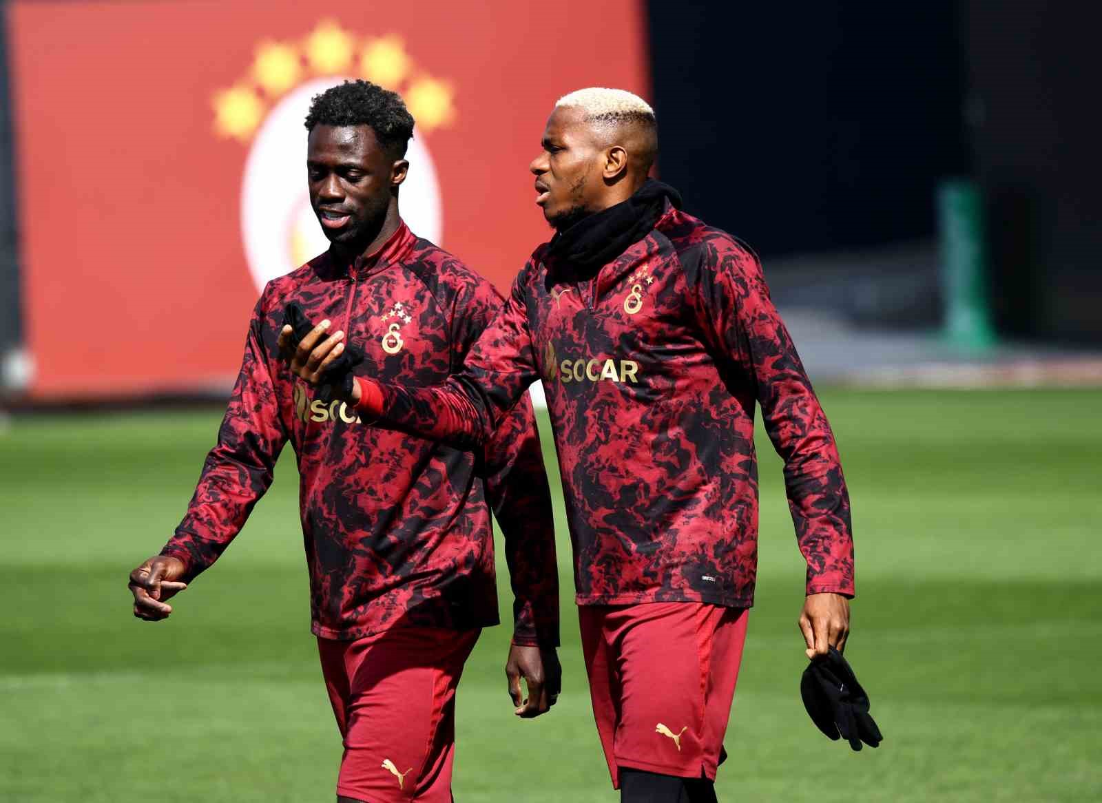 galatasaray liverpool maci hazirliklarini tamamladi 1 TSKdfvVA