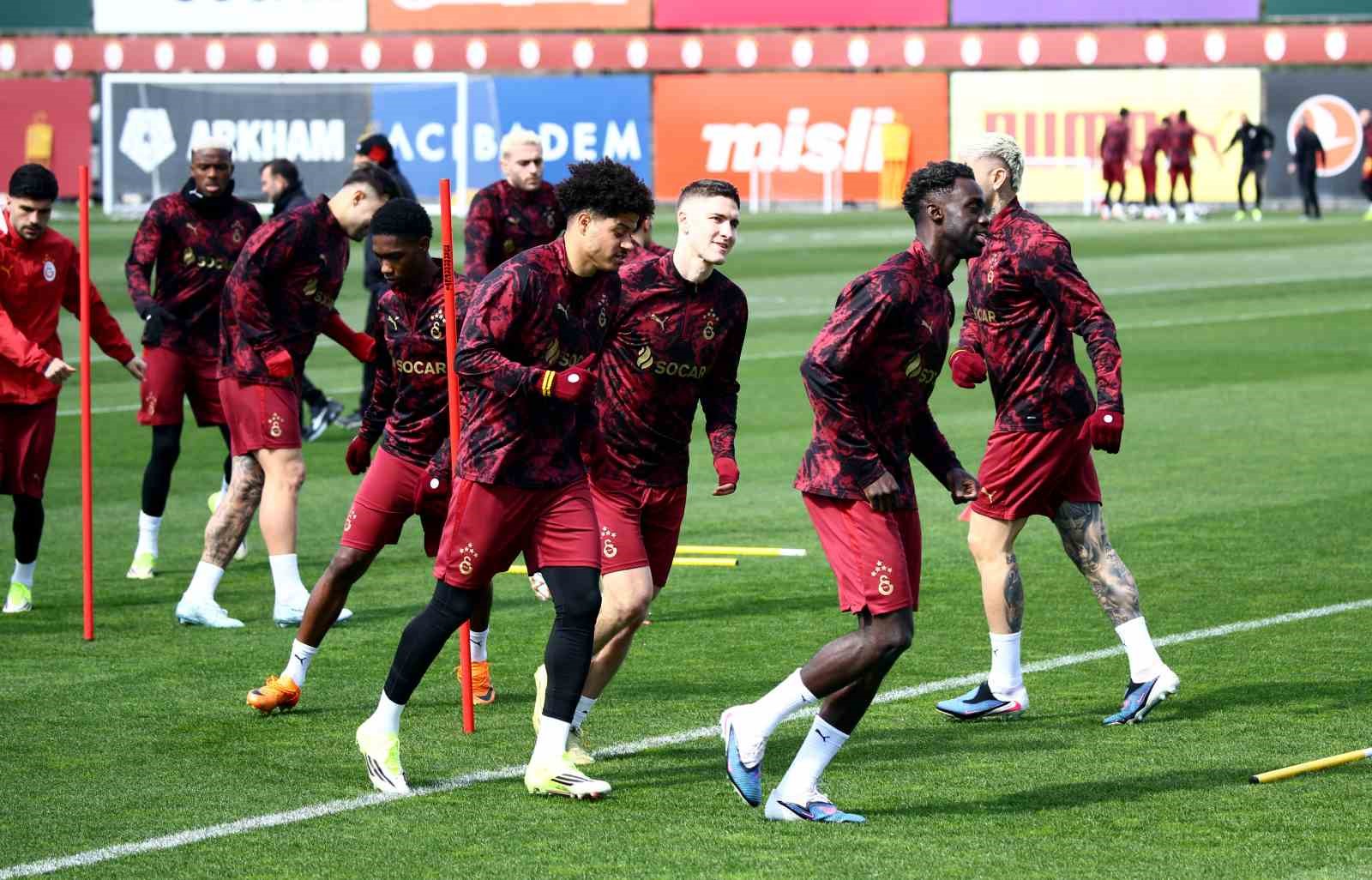 galatasaray liverpool maci hazirliklarini tamamladi 14 5jyd4ijq