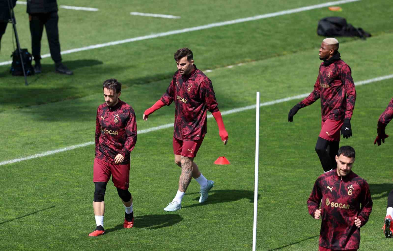 galatasaray liverpool maci hazirliklarini tamamladi 2 2IpLHeMg