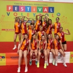 galatasaray-midi-kiz-voleybol-takimi-turkiye-ucuncusu-oldu-rp91hvA3.jpg