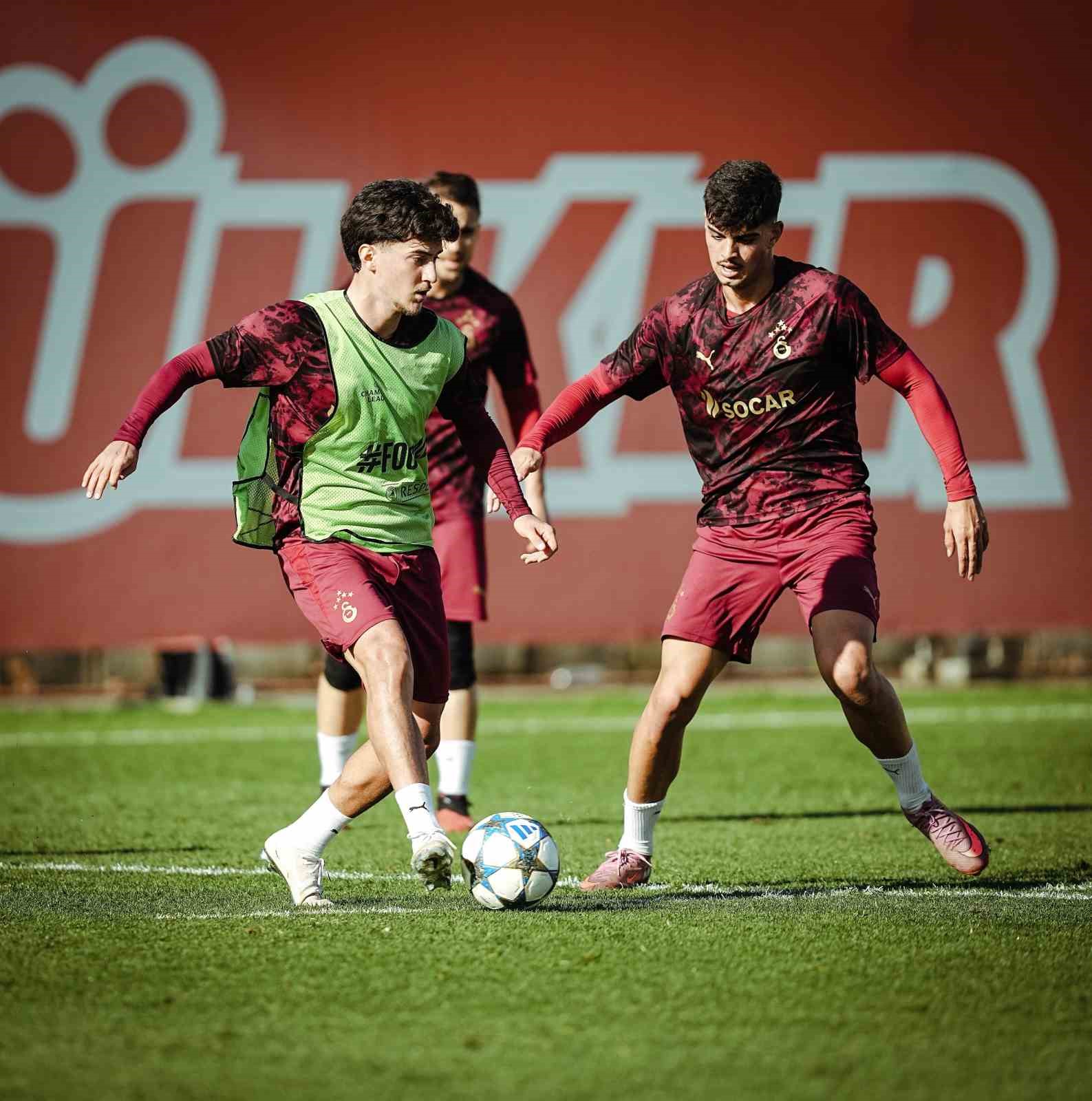 galatasaray monaco maci hazirliklarina basladi 3 YMOGEtXl