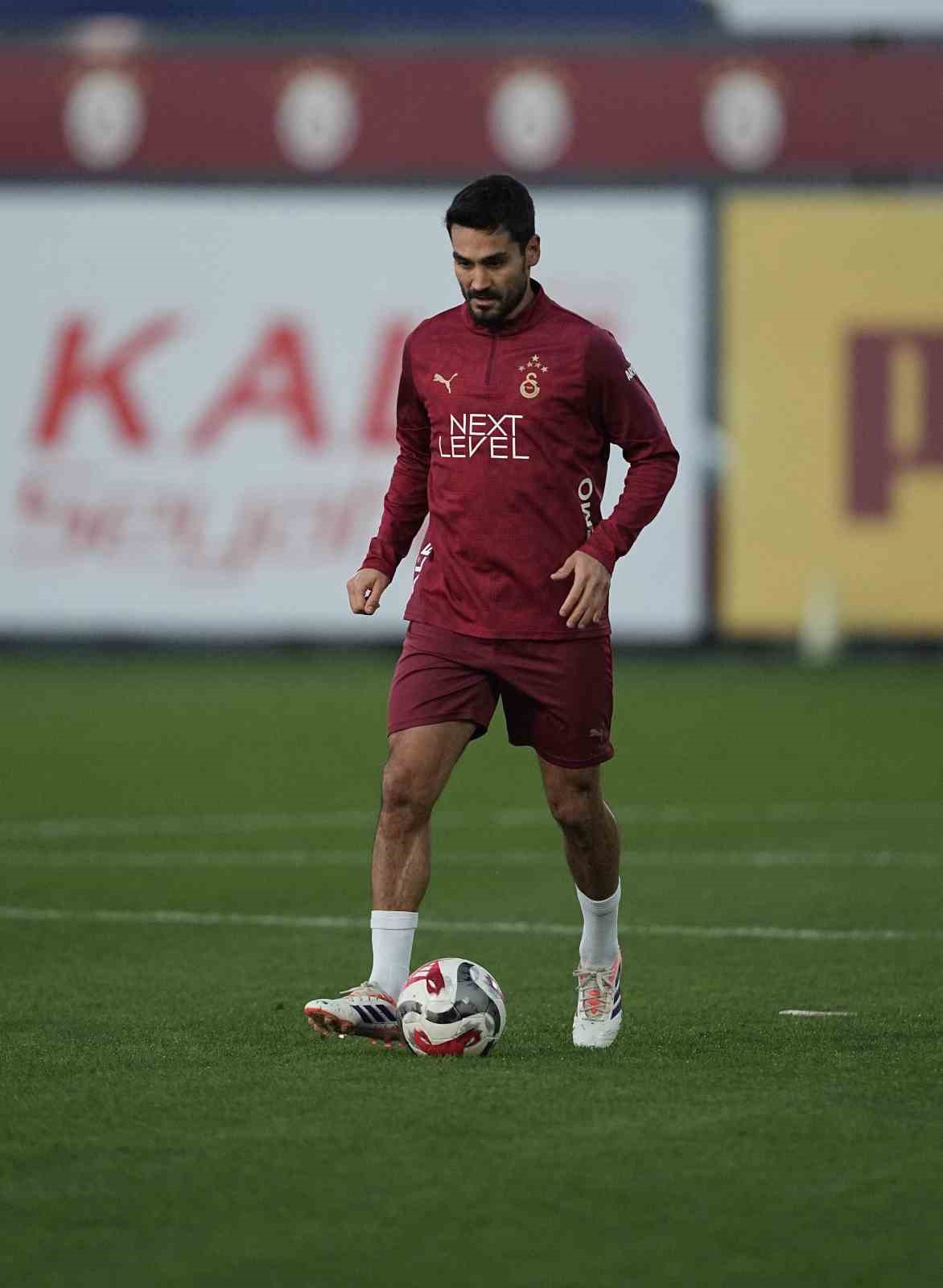 galatasaray rams basaksehir maci hazirliklarina basladi 3 wkAfr1ln