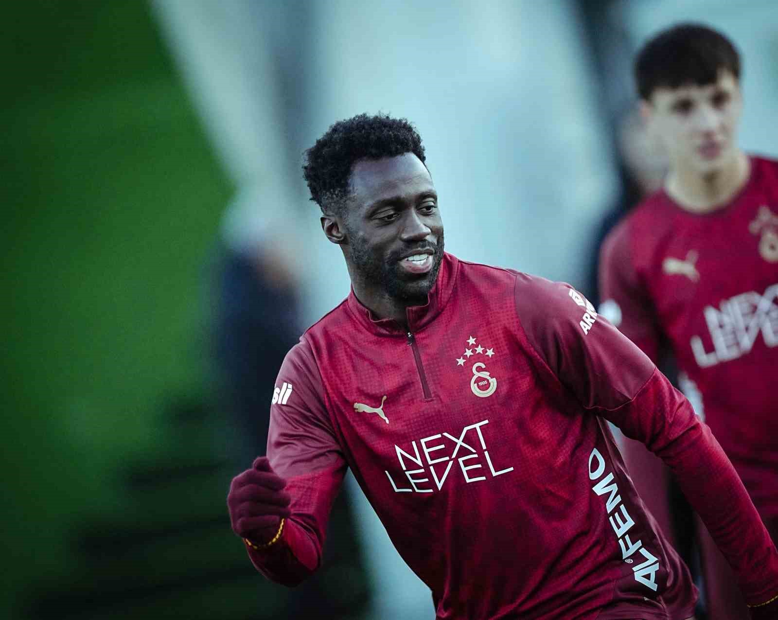 galatasaray rams basaksehir maci hazirliklarini tamamladi 1 Wej7I3y9