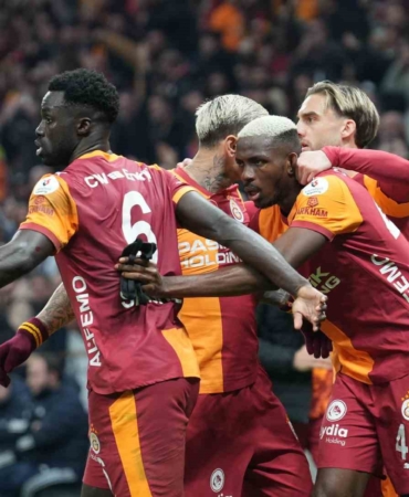 galatasaray-samsunspor-ile-oynadigi-son-9-maci-kazandi-tzRSsqfg.jpg