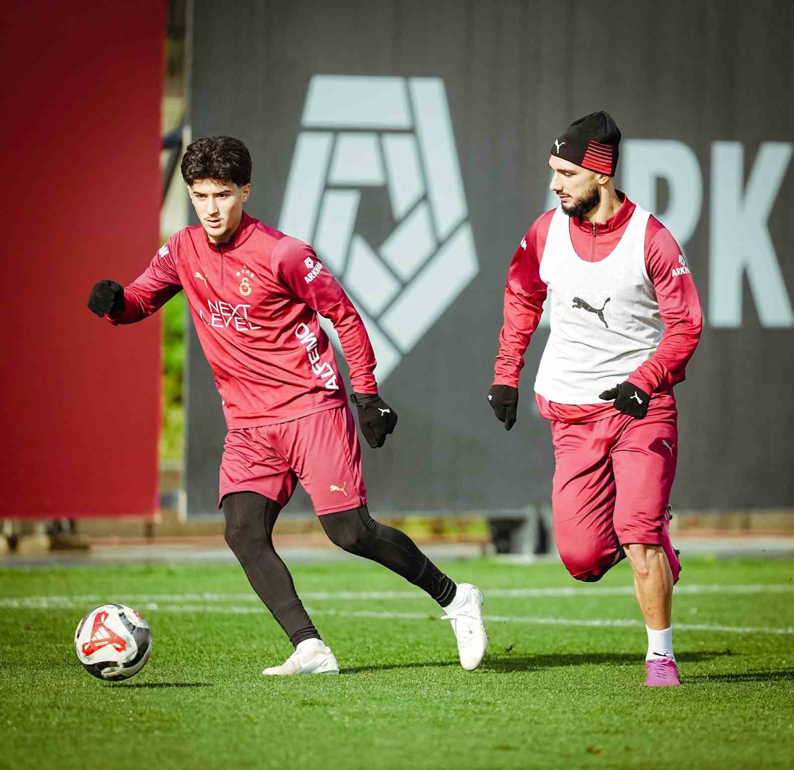 galatasaray samsunspor maci hazirliklarina basladi 0 R81fSzEw