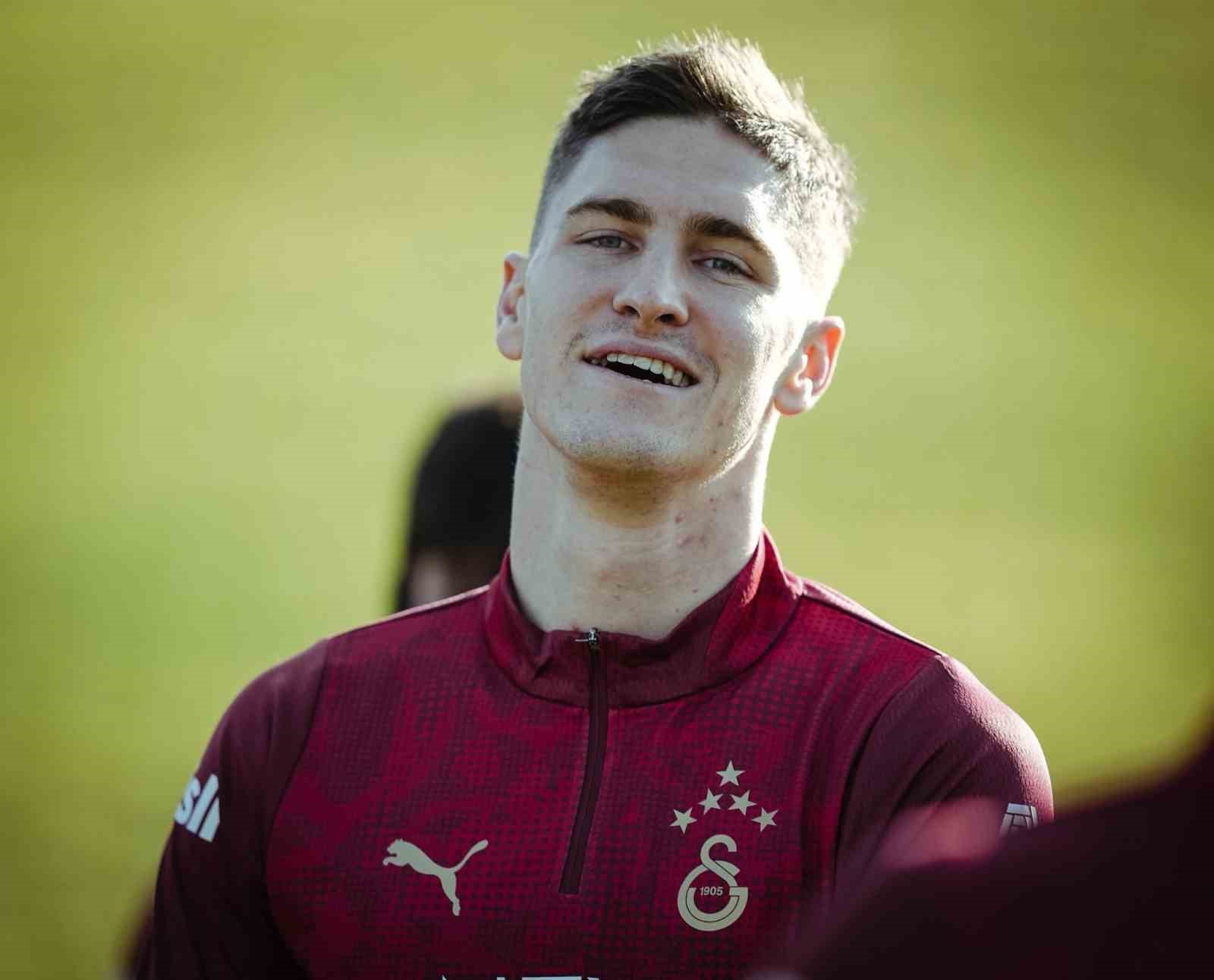 Galatasaray, Samsunspor maçı hazırlıklarına devam etti 4 galatasaray samsunspor maci hazirliklarina devam etti 0 S3UczO2v