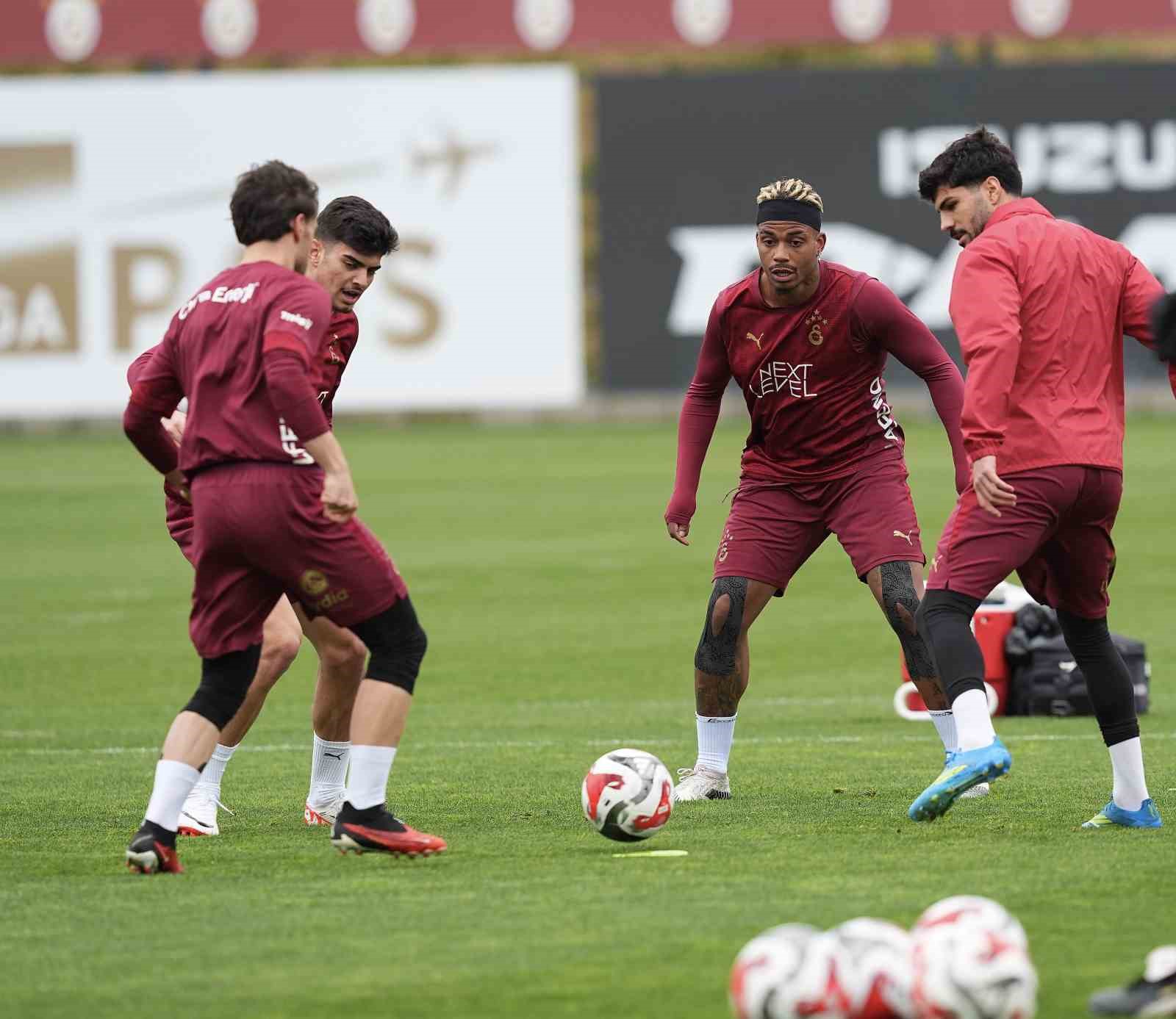 galatasaray samsunspor maci hazirliklarini surdurdu 2 g8WQmjjE