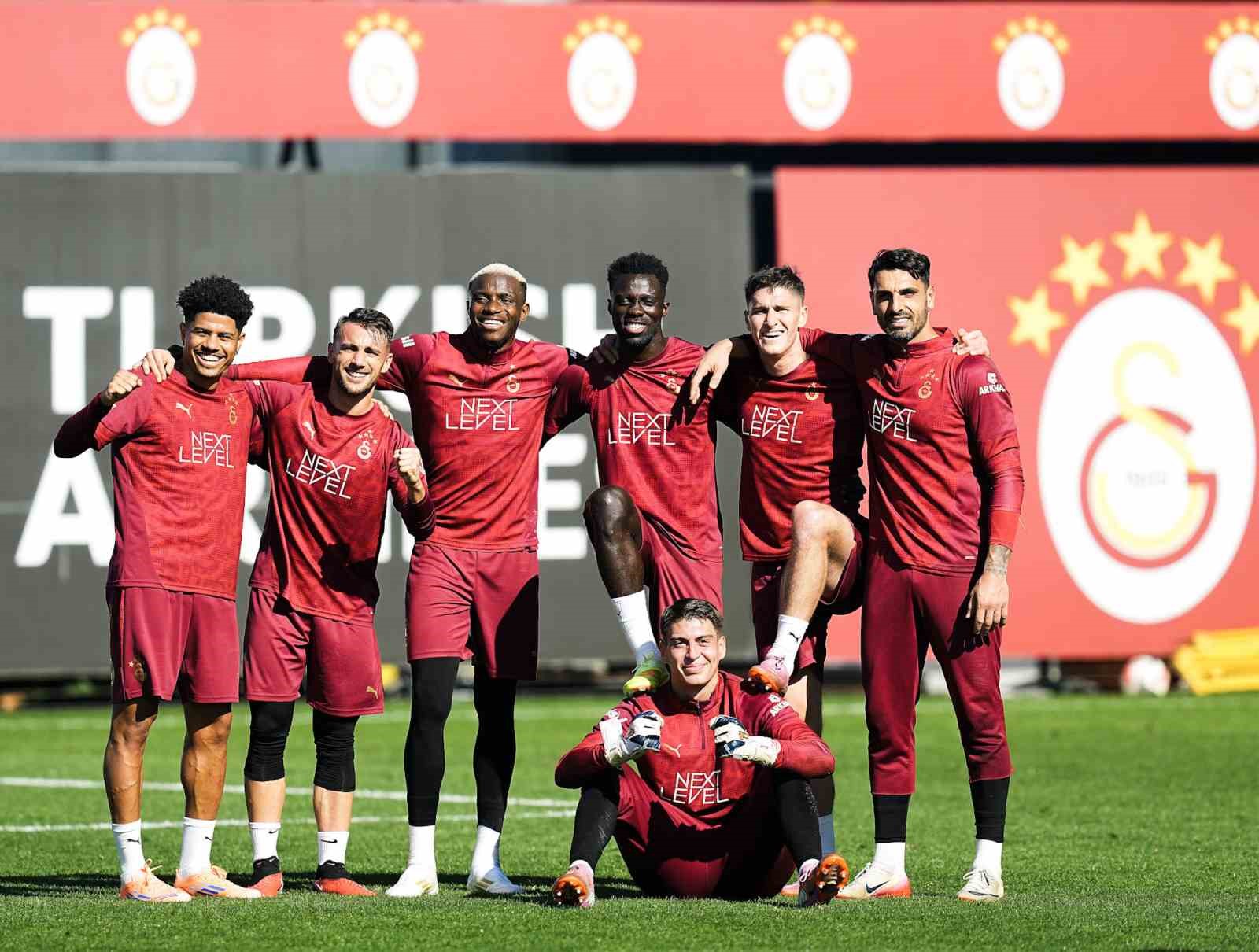 Galatasaray, Trabzonspor maçı hazırlıklarına başladı 4 galatasaray trabzonspor maci hazirliklarina basladi 0 pc8ZypnQ