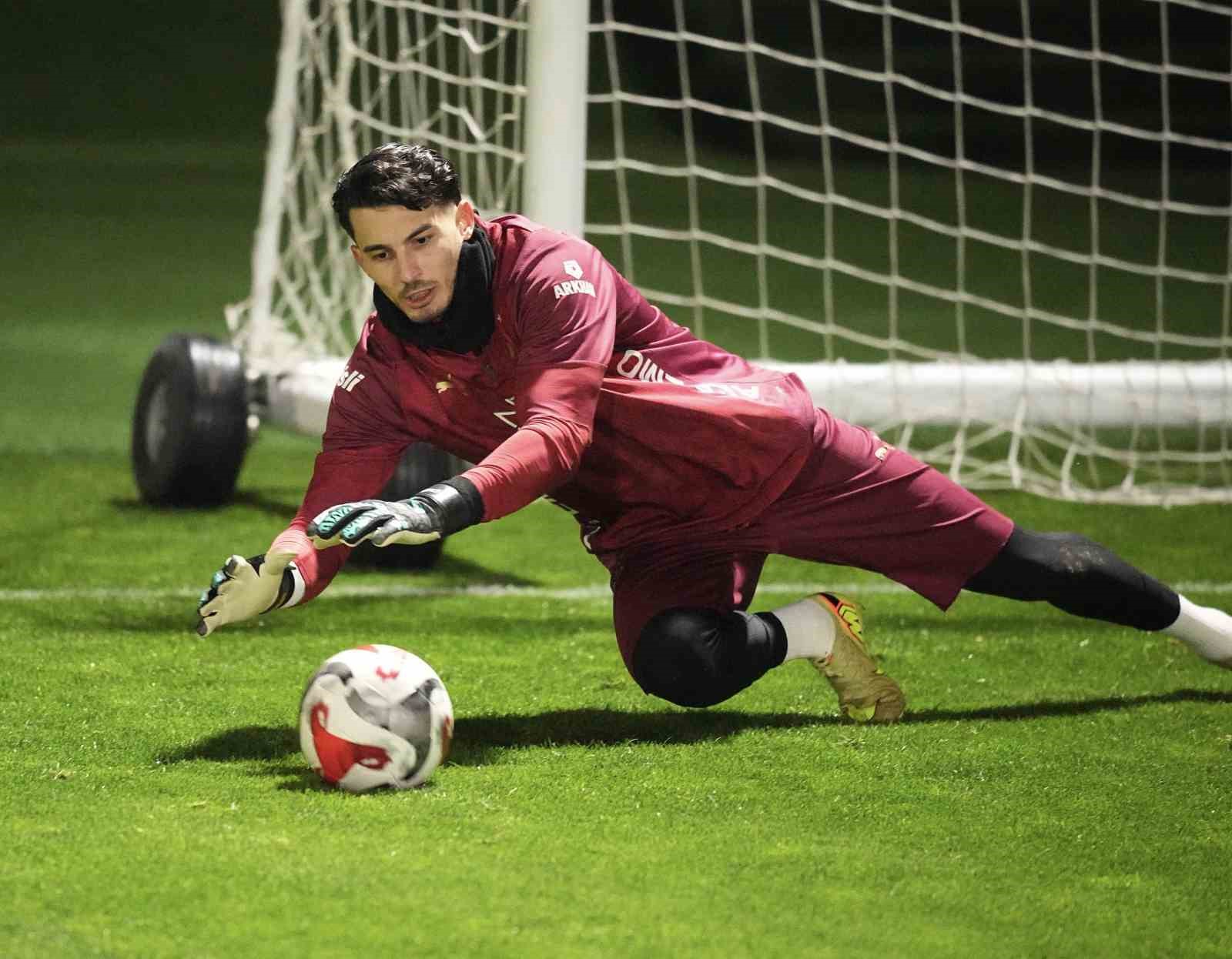 galatasaray trabzonspor maci hazirliklarina basladi 2 5thSzIK5
