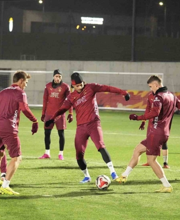 galatasaray-trabzonspor-maci-hazirliklarina-basladi-qBnuGaKv.jpg