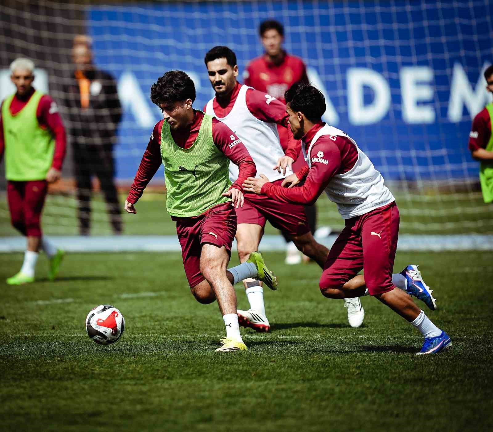 galatasaray trabzonspor maci hazirliklarina devam etti 1 NQV3UM91