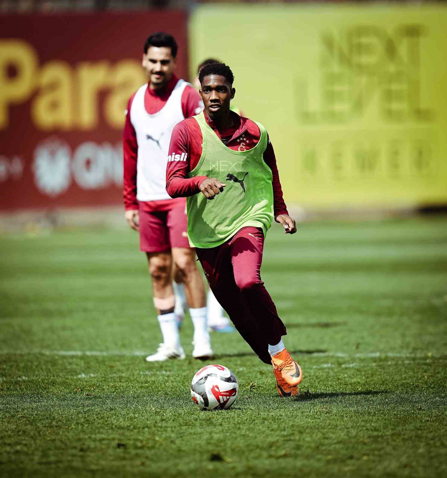 galatasaray trabzonspor maci hazirliklarina devam etti 4 WvRgi3JI