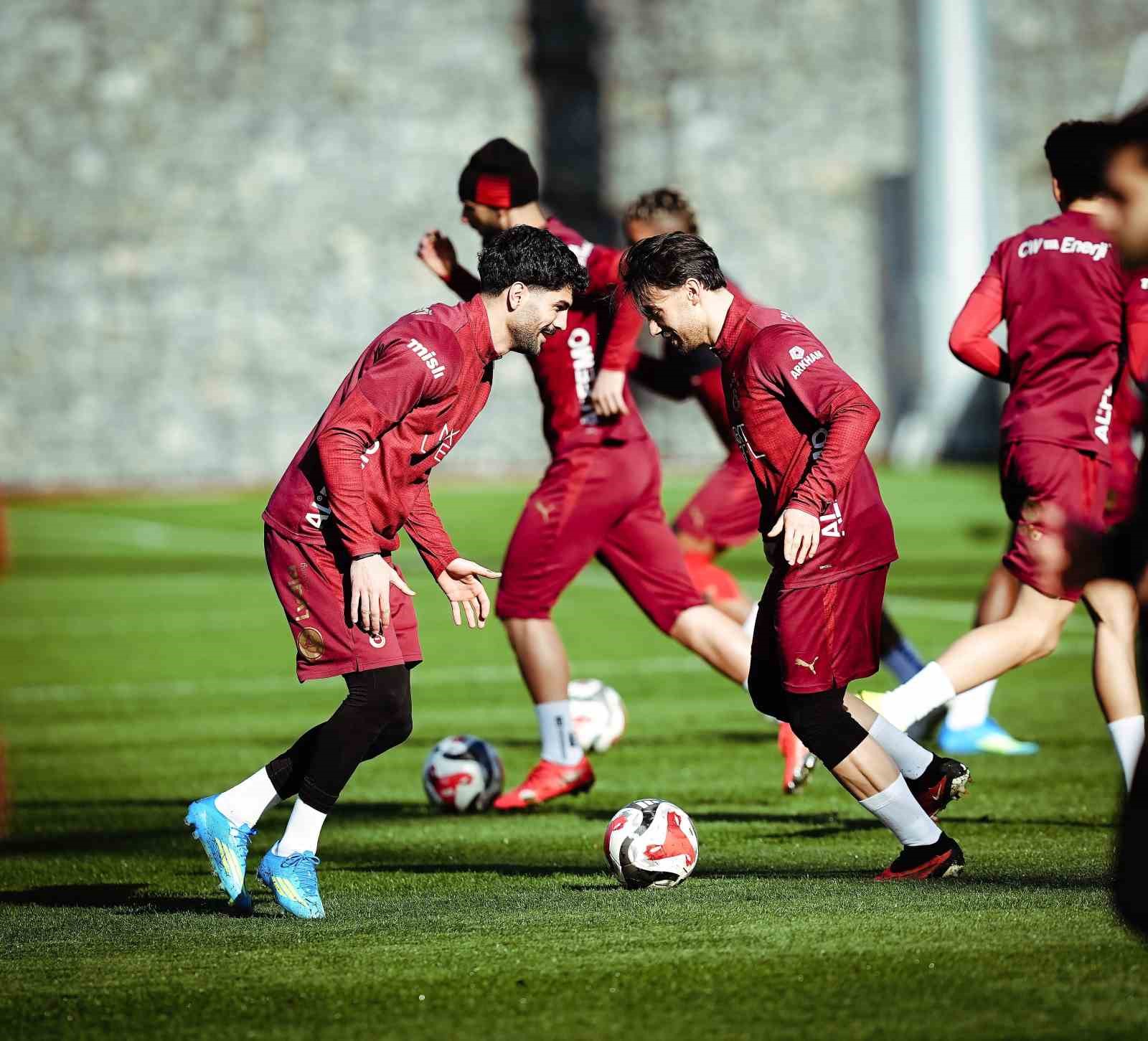 galatasaray trabzonspor maci hazirliklarini surdurdu 0 m5UqcSrr