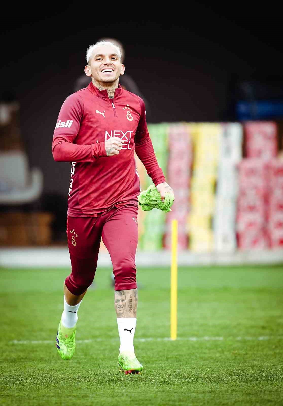 galatasaray trabzonspor maci hazirliklarini surdurdu 6 GGUdAppV