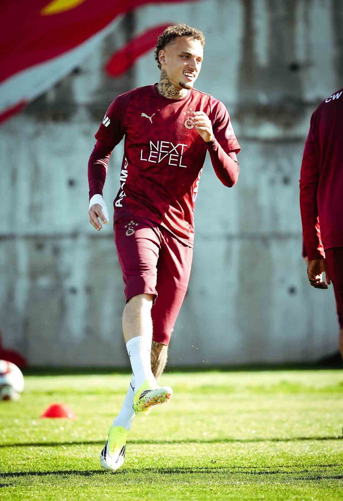 galatasaray trabzonspor maci hazirliklarini surdurdu 7 ysQZl2ph