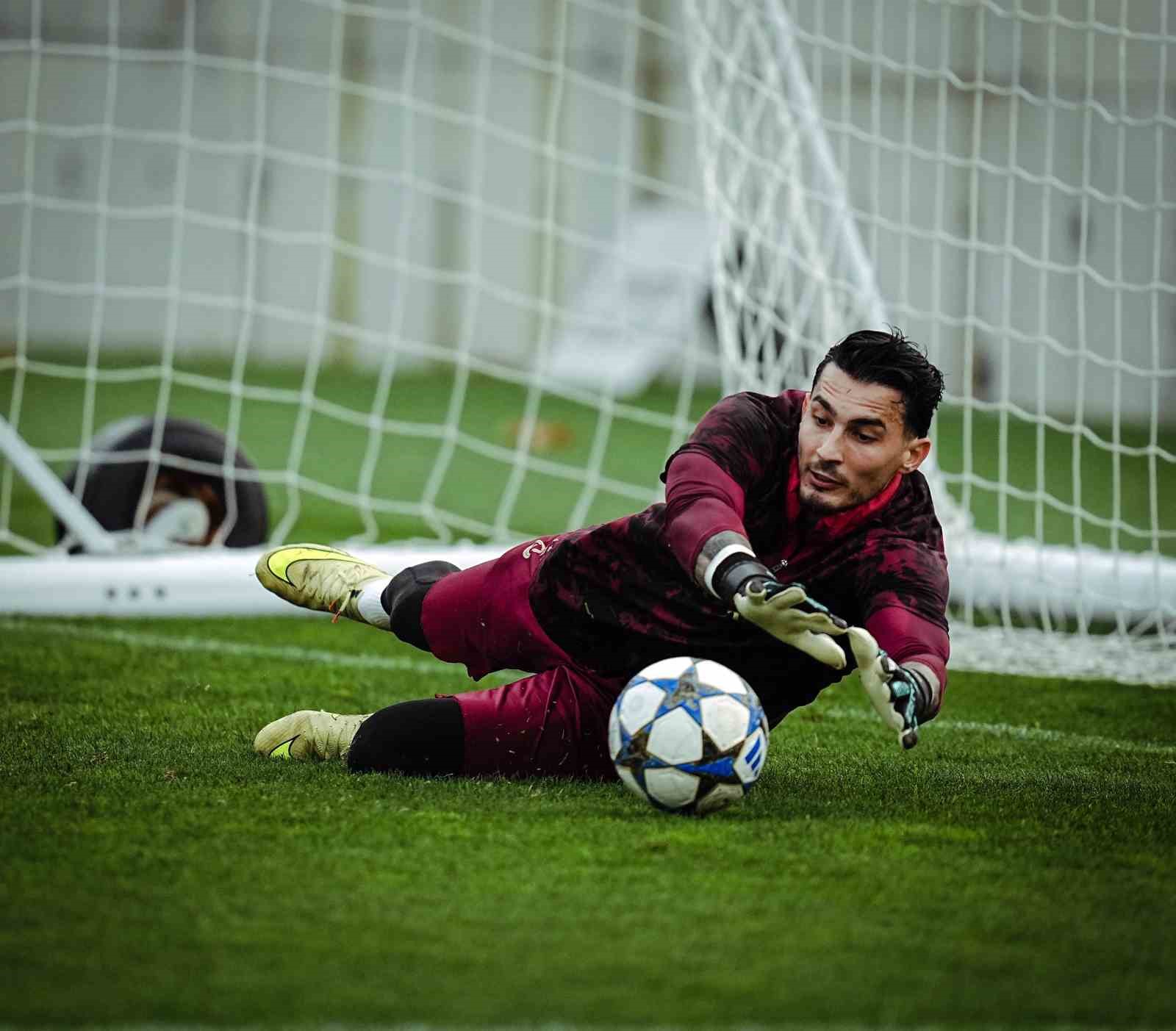 galatasaray union saint gilloise maci hazirliklarina basladi 1 jDZmeISh