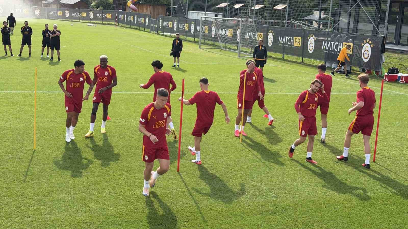 galatasaray yeni sezon hazirliklarini surduruyor 1 VSTUbwri