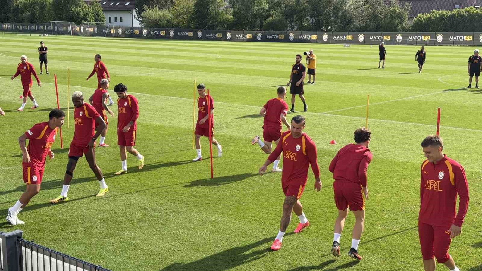 galatasaray yeni sezon hazirliklarini surduruyor 3 NE5aawSk